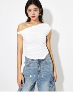 White a symmetric top